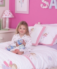 girls-bedding-category-image.jpg